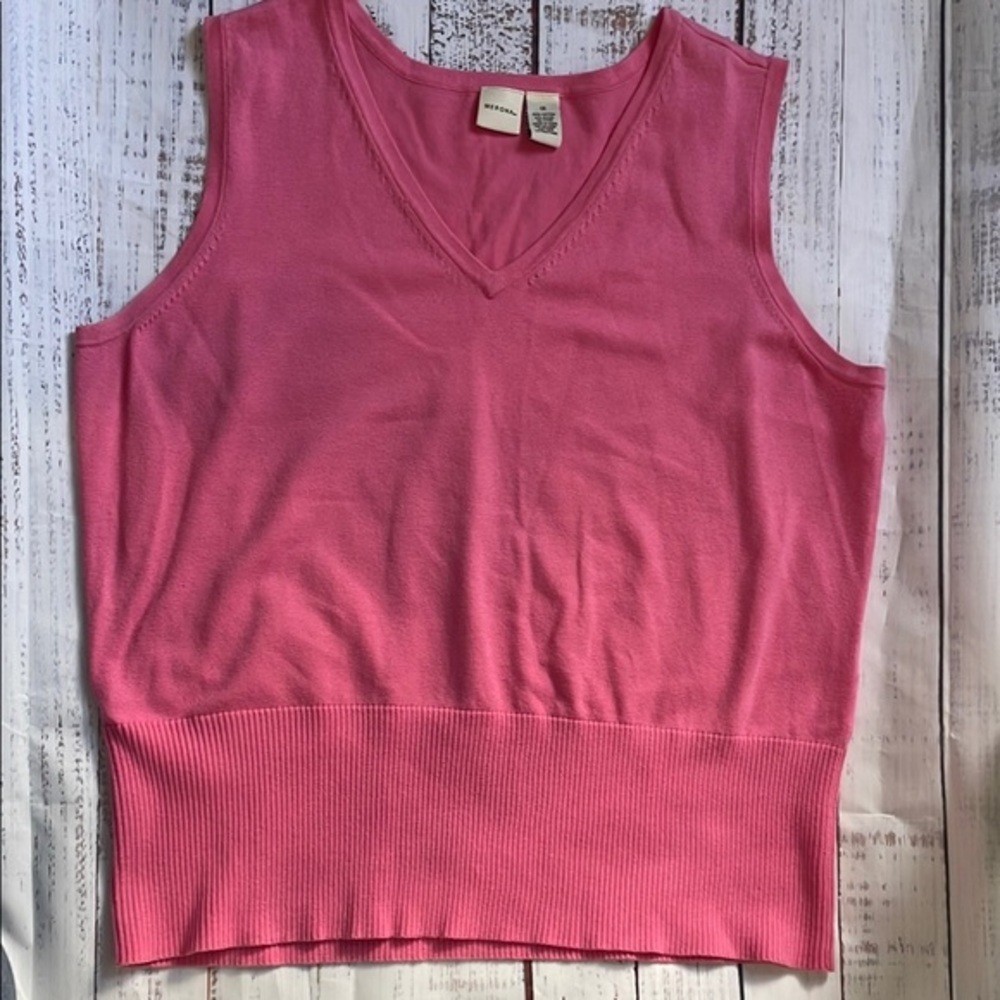Pink Sleeveless V-Neck Top - Picture 1 of 3